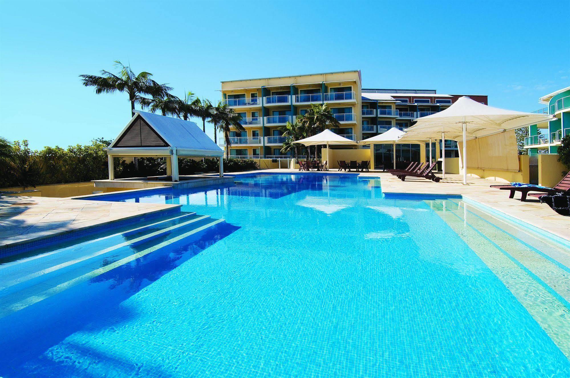 Oaks The Entrance Waterfront Suites Удобства фото